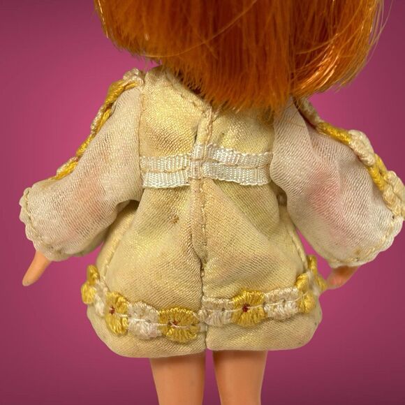 Vintage 1967 Hasbro 4” Dolly Darling Honey #8533 With Dress And Headband - Picture 10 of 16